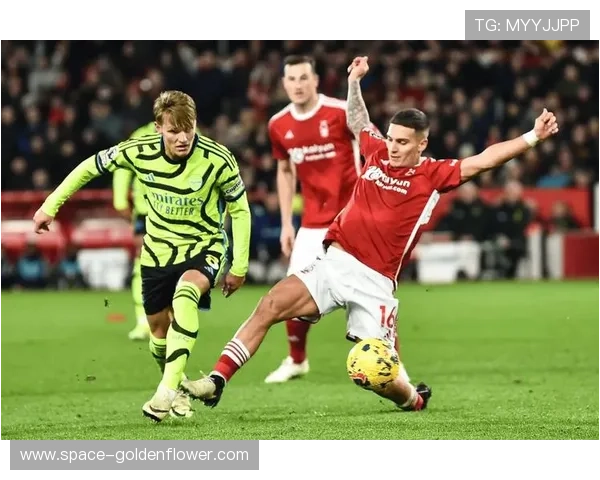 阿斯顿维拉1-0诺丁汉森林：主场十连胜，维拉稳居前三