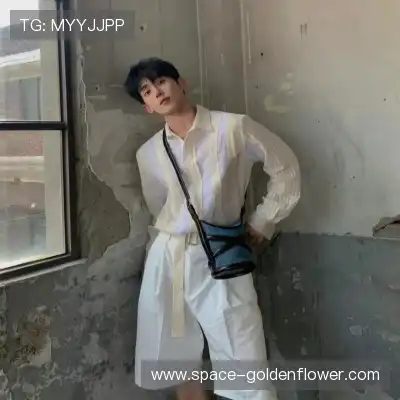 冯芷君